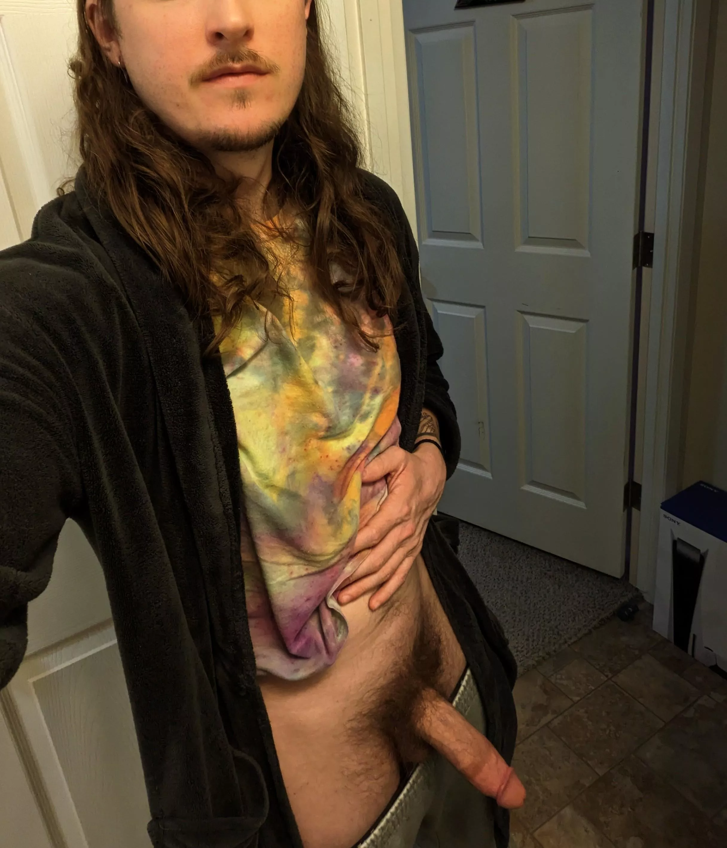 Cozy daddy dick for you lovely reddit ladies. 😘