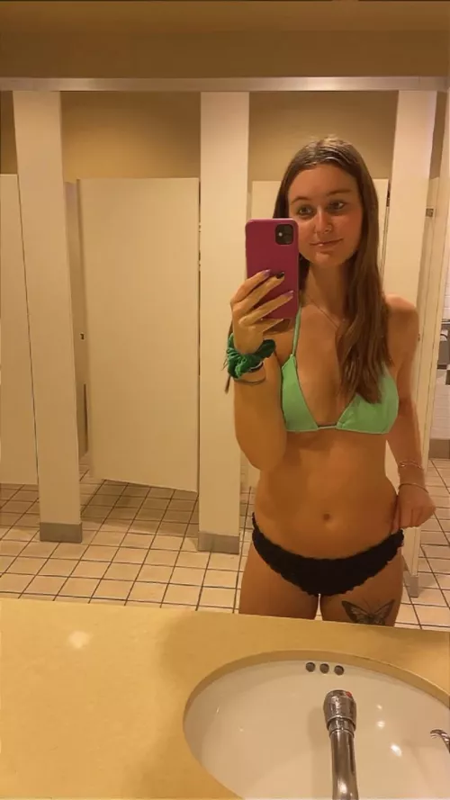 Do I look good in this bikini 