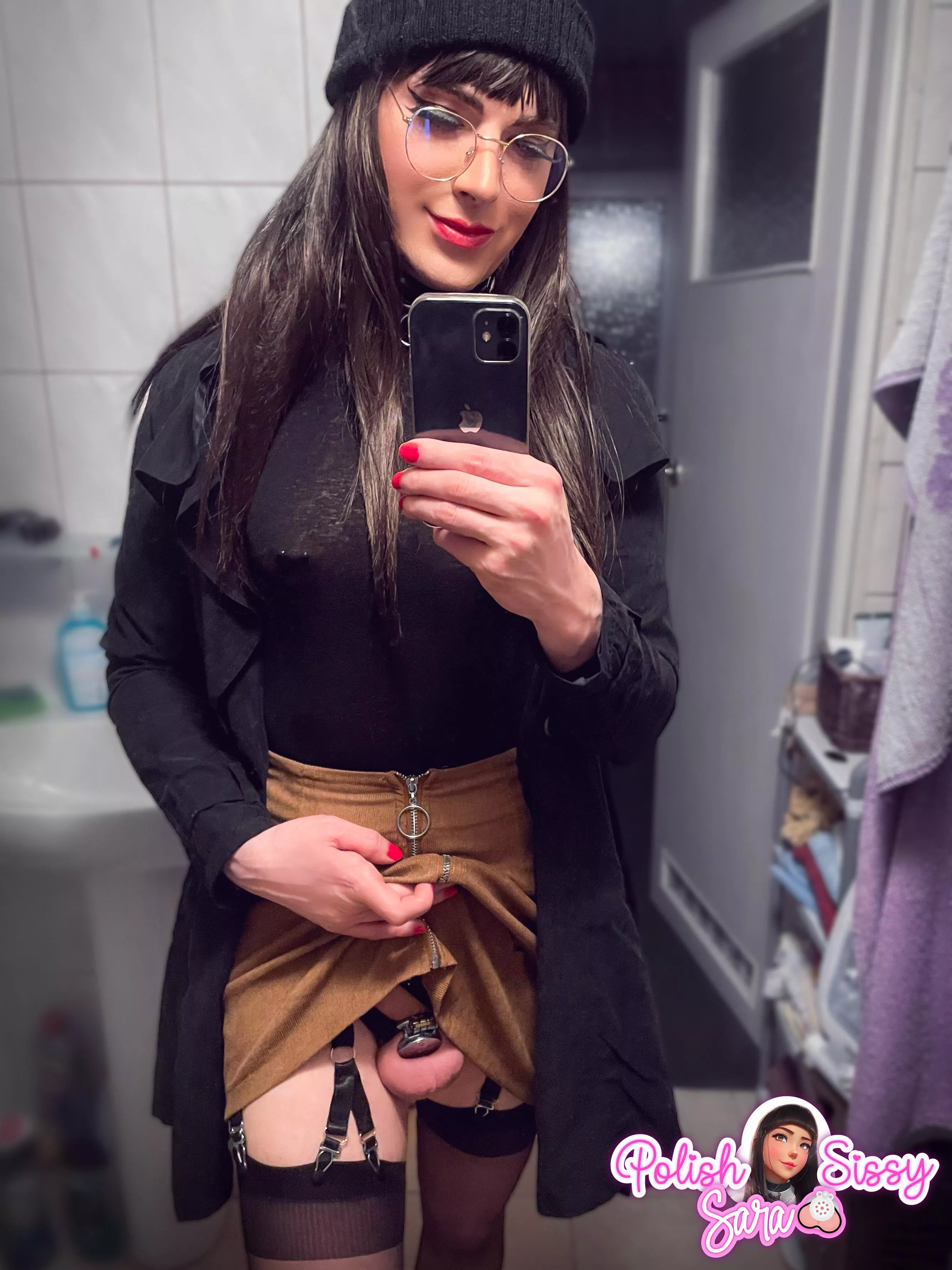 Don't you mind having girlfriend with a small locked clitty?