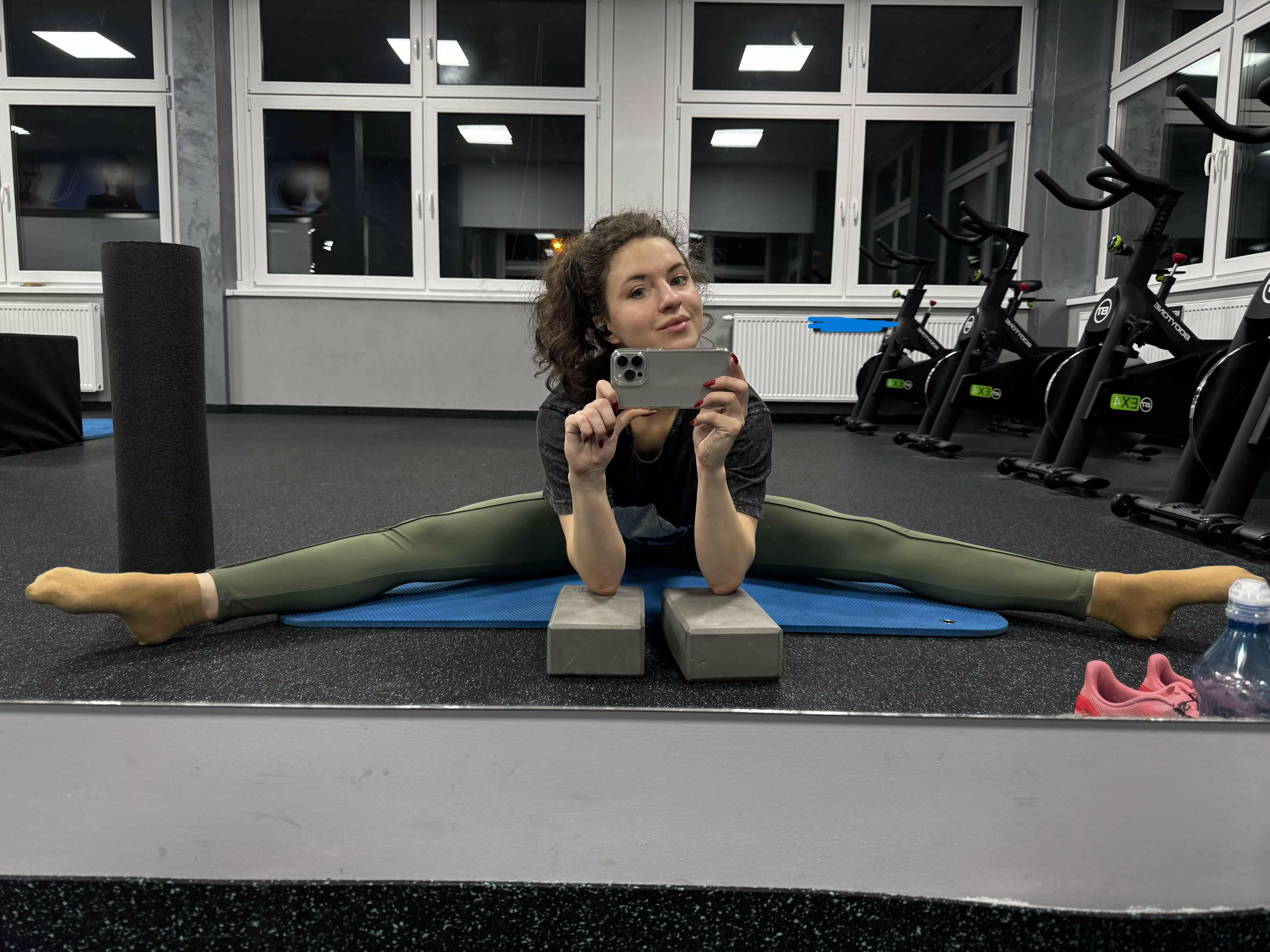 [f] Its my lucky color…..