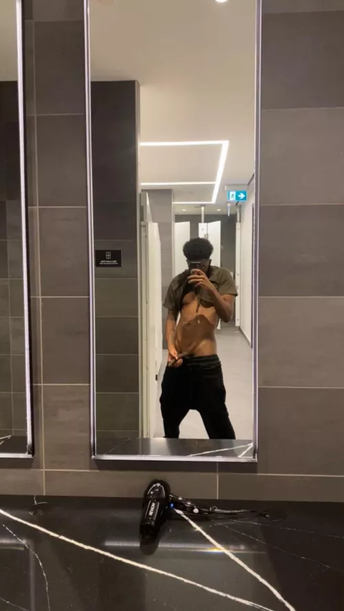 Get on your knees for me on break 