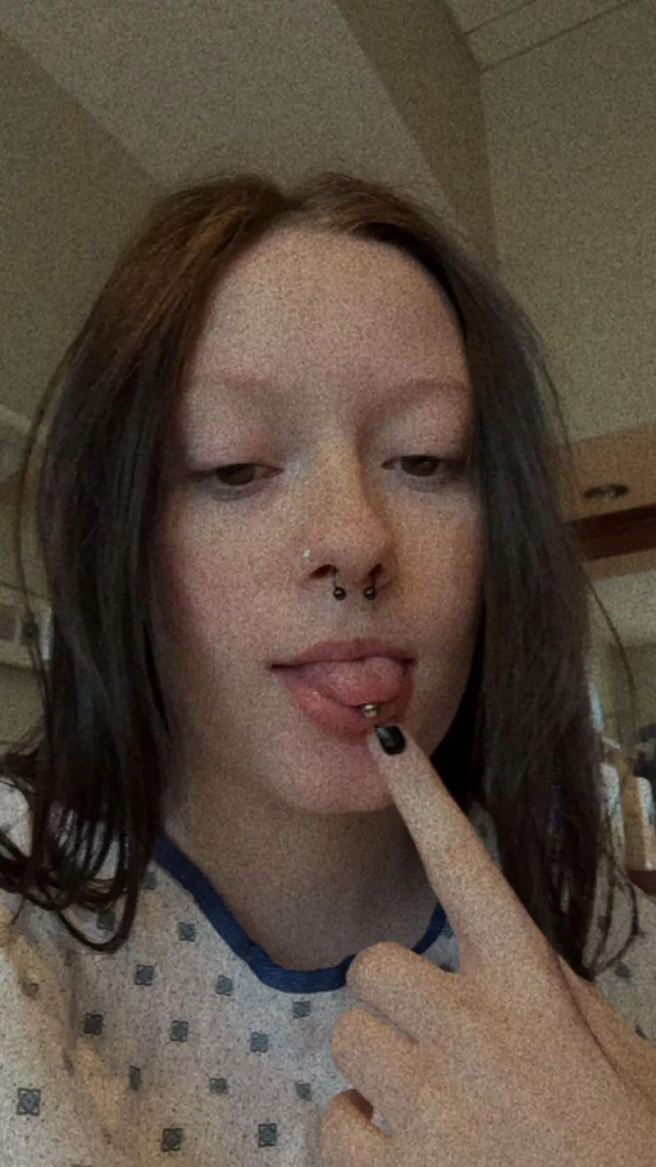 Goddess looking for a cute submissive boy-pet to own and be my property