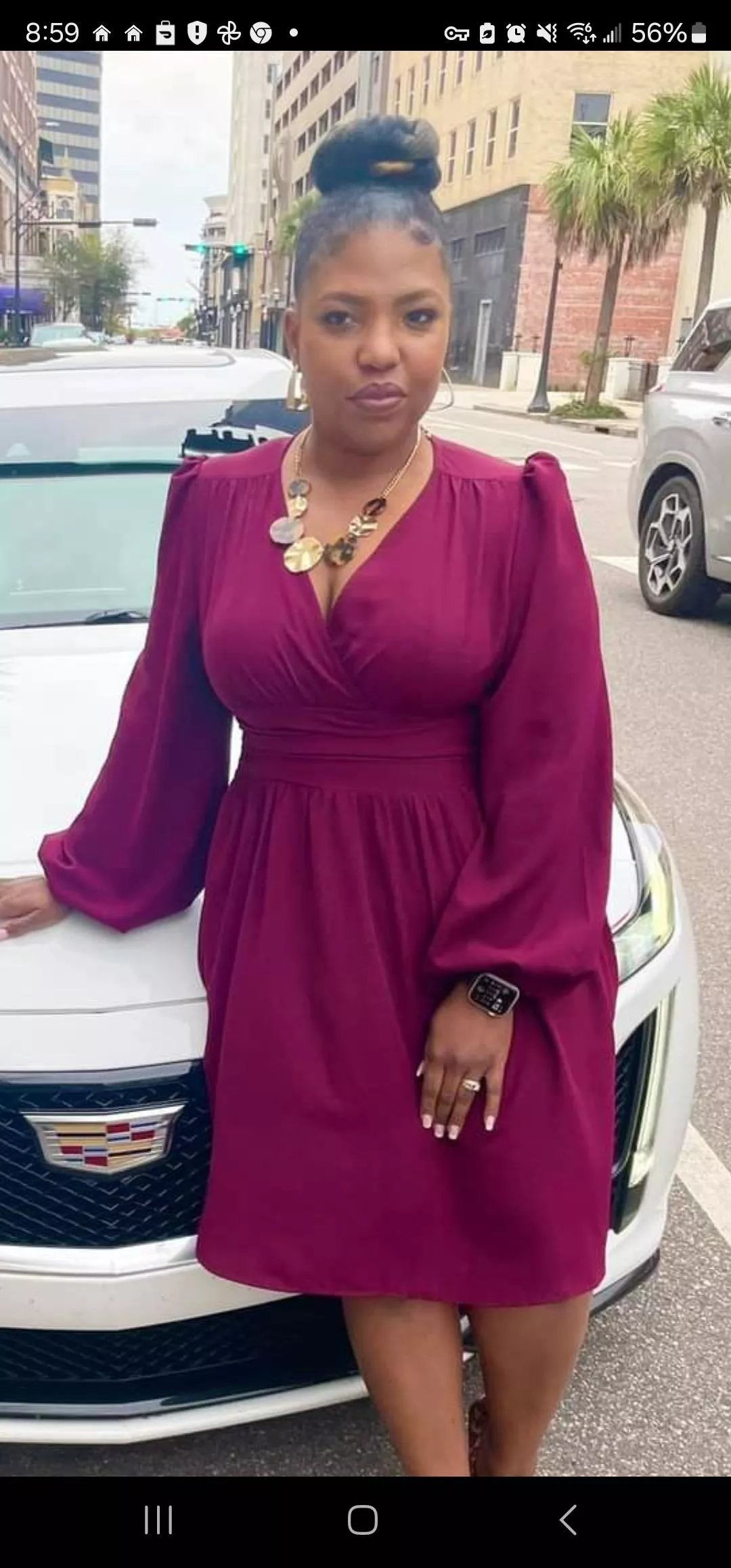 Gorgeous stacked milf !!!