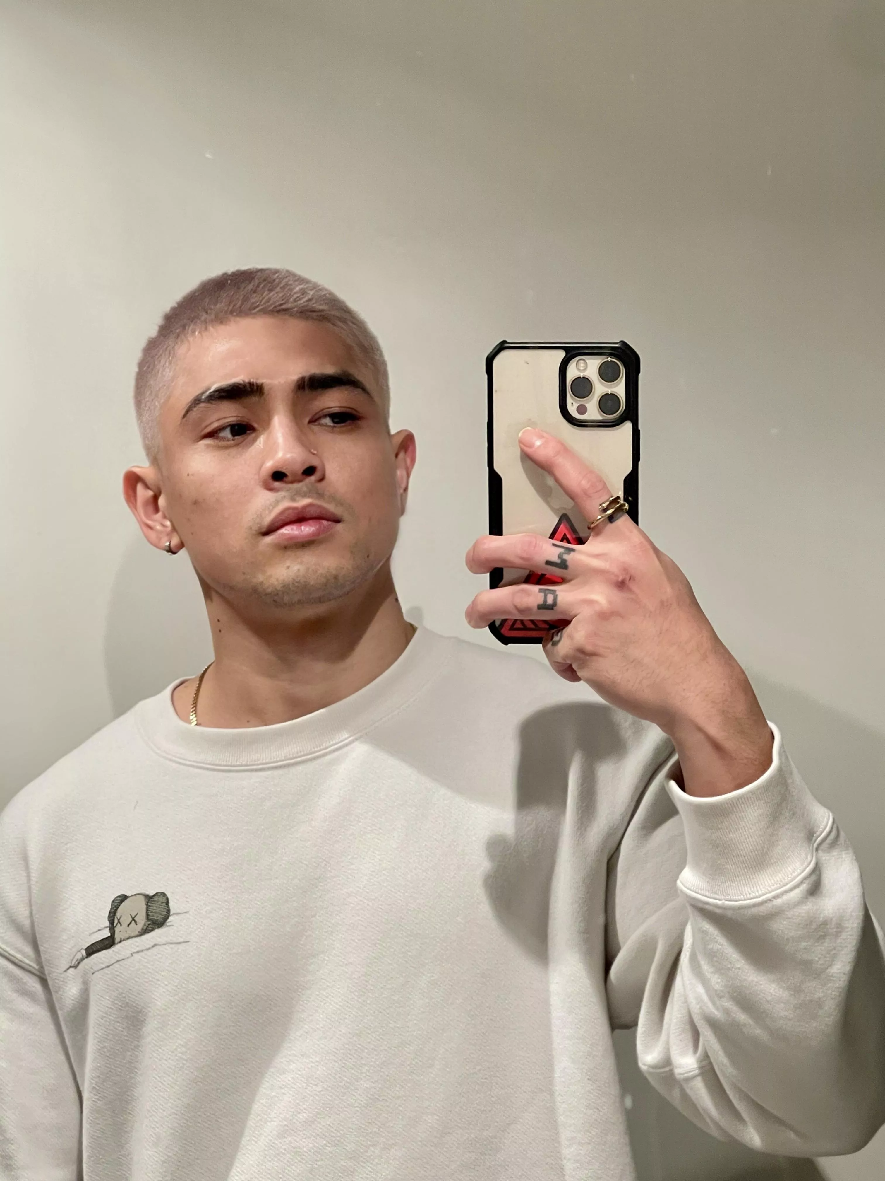 Got a new hairstyle, what do you think of my new look?