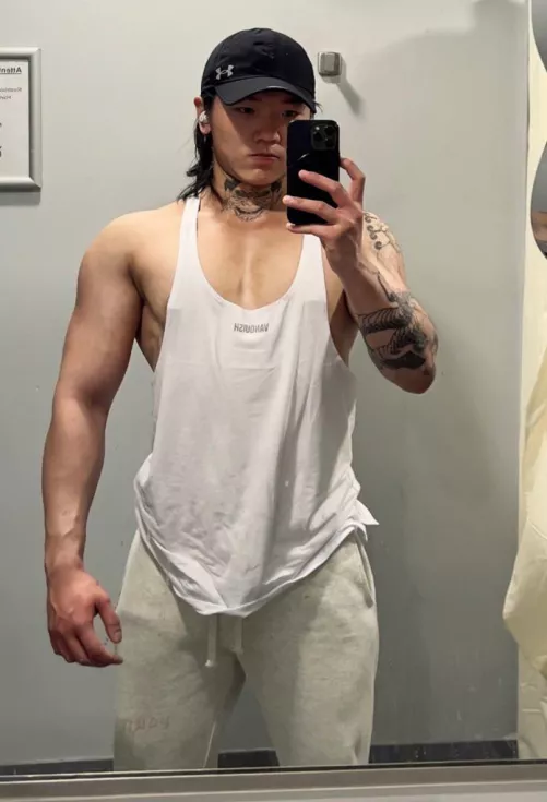 Growing my hair out to look like older Zuko 