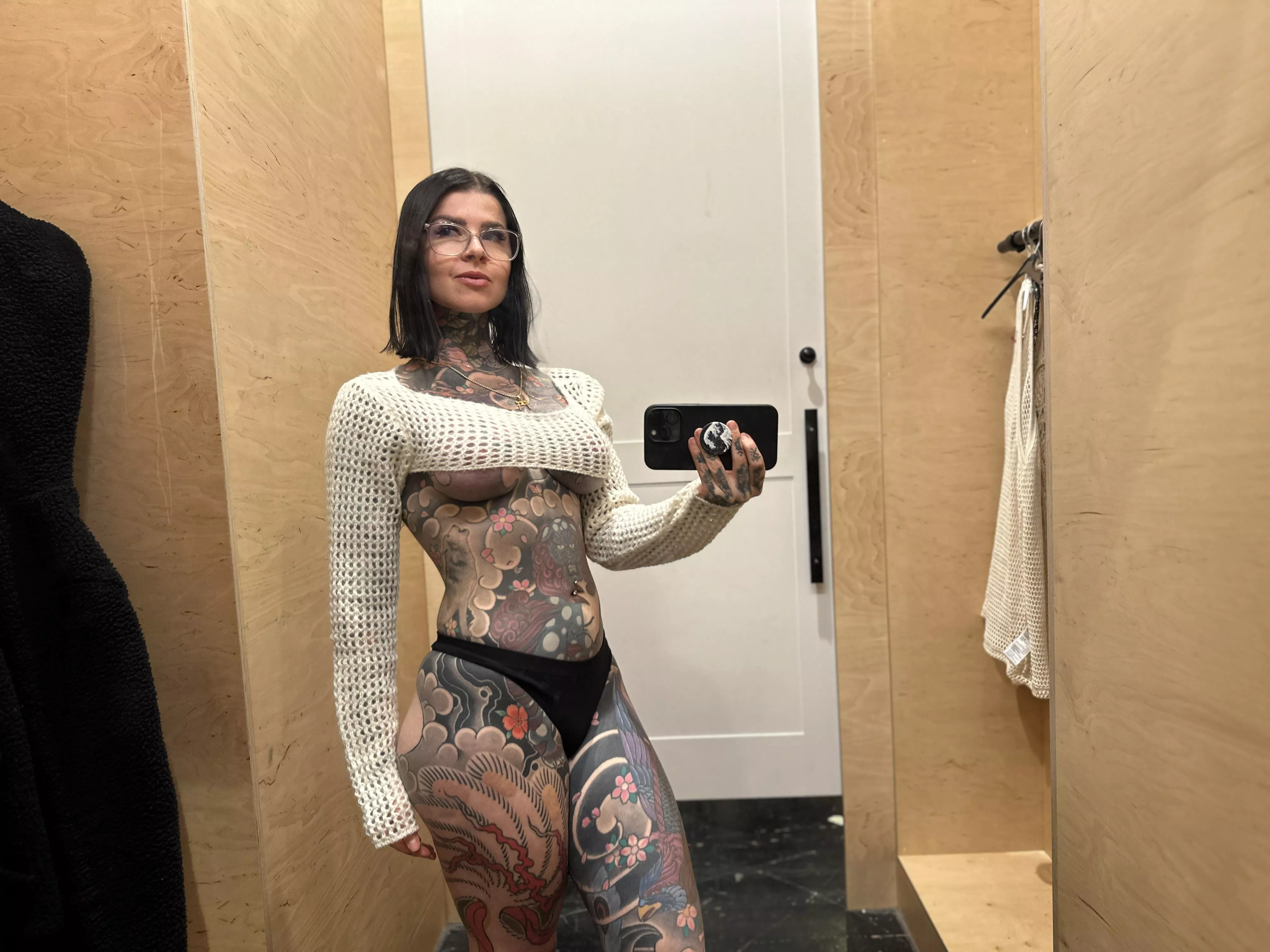 Help me take this one off me