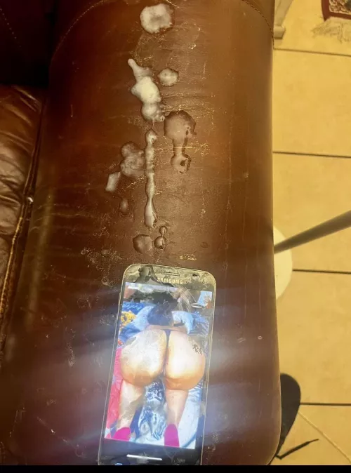 Huge load for a KIK buddies wife. PMs open for request!