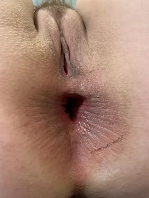 I want you to bury your tongue deep in my asshole! 