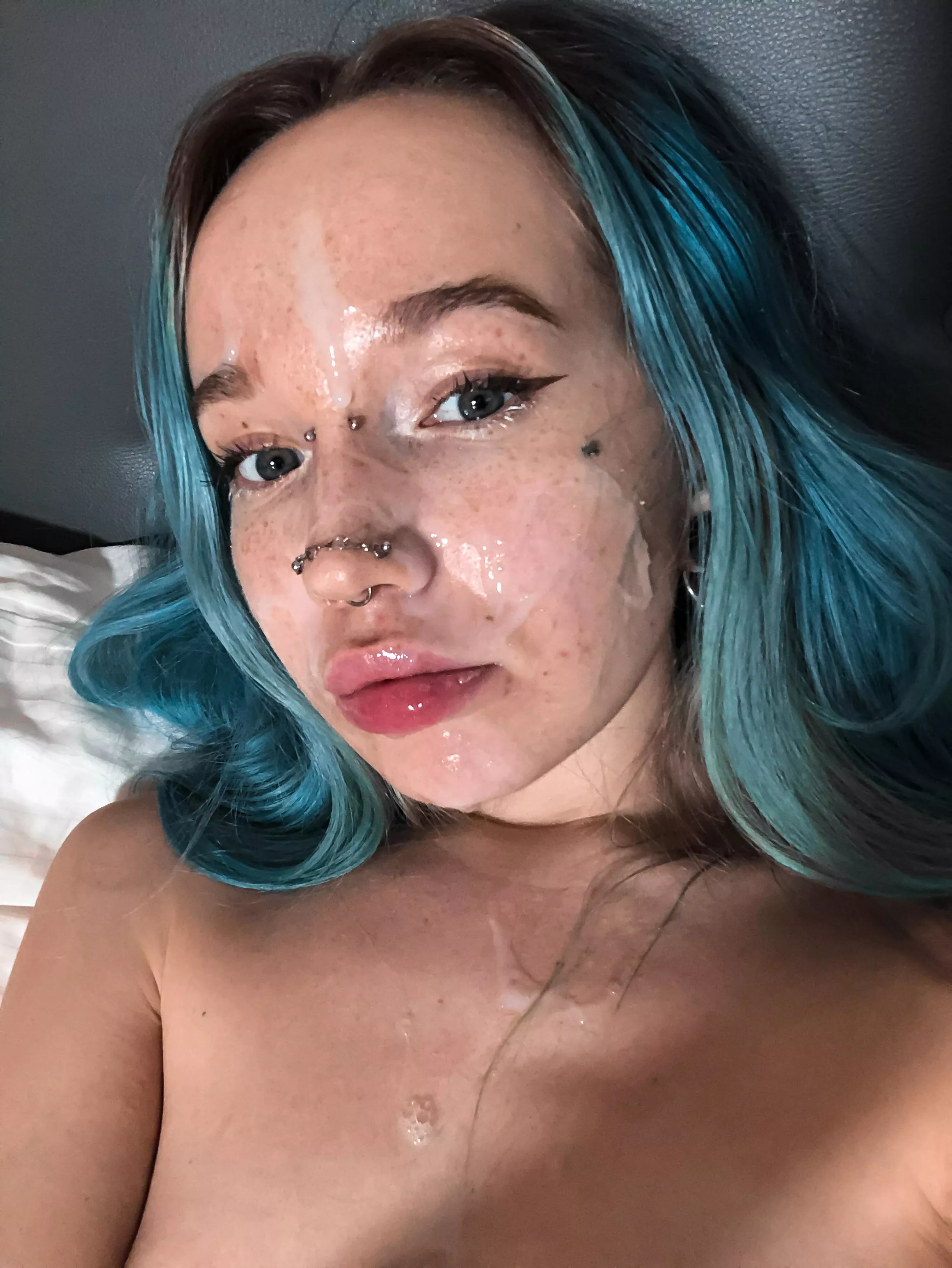 I'm sad when I don't have enough cum on my face