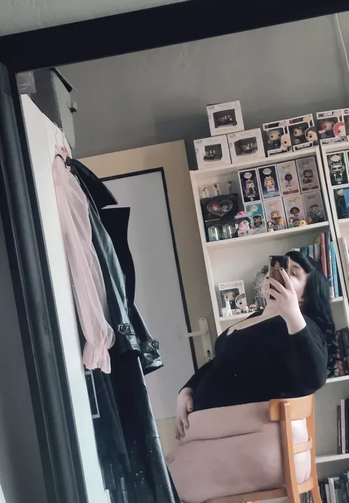 Is that belly big enough? Or are you gonna feed me some more?