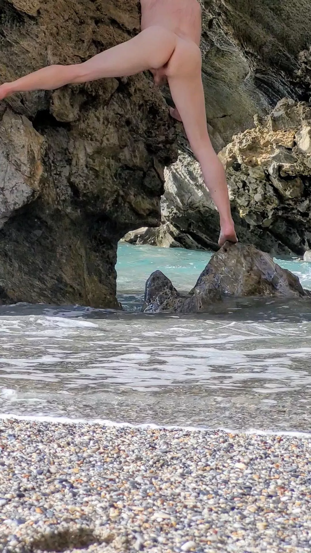 Just glad I didn't slip, that middle rock looks ready to impale 🤣🤣🤣