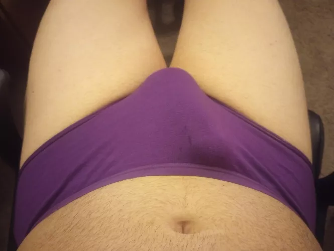 Lazy Saturday in purple cotton bikini panties. 