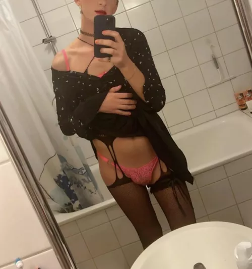 Love the pink👙💃🥰