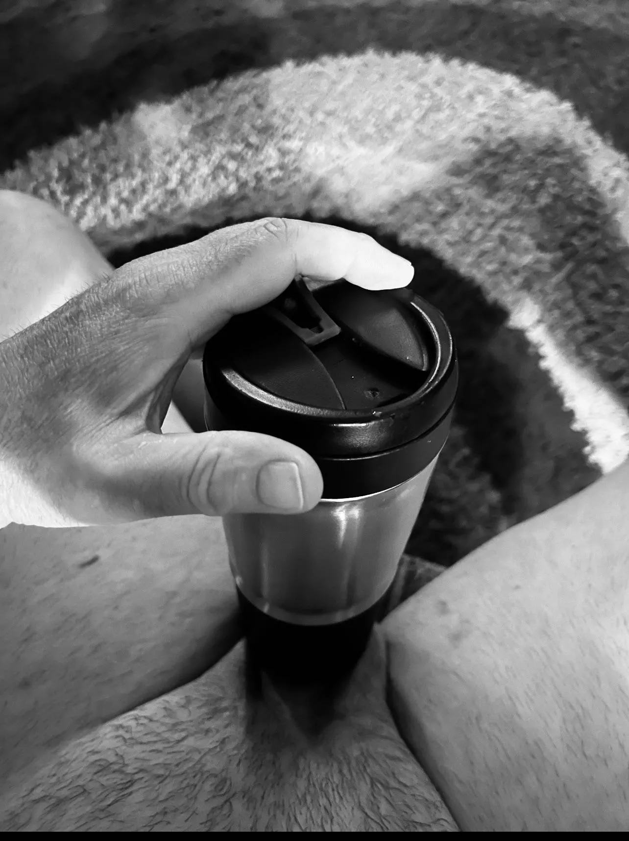 [M] Good morning to all you beautiful coffee connoisseurs!