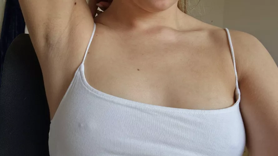 My armpits are stinky