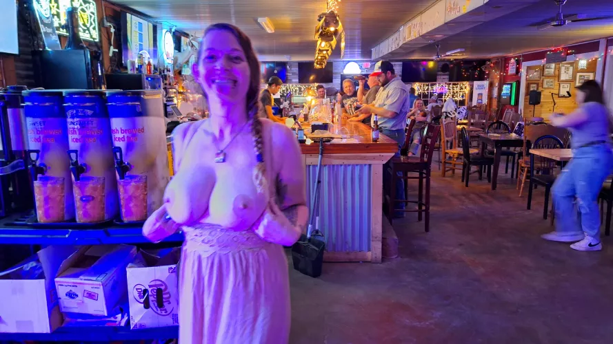 Need something i in my mouth 