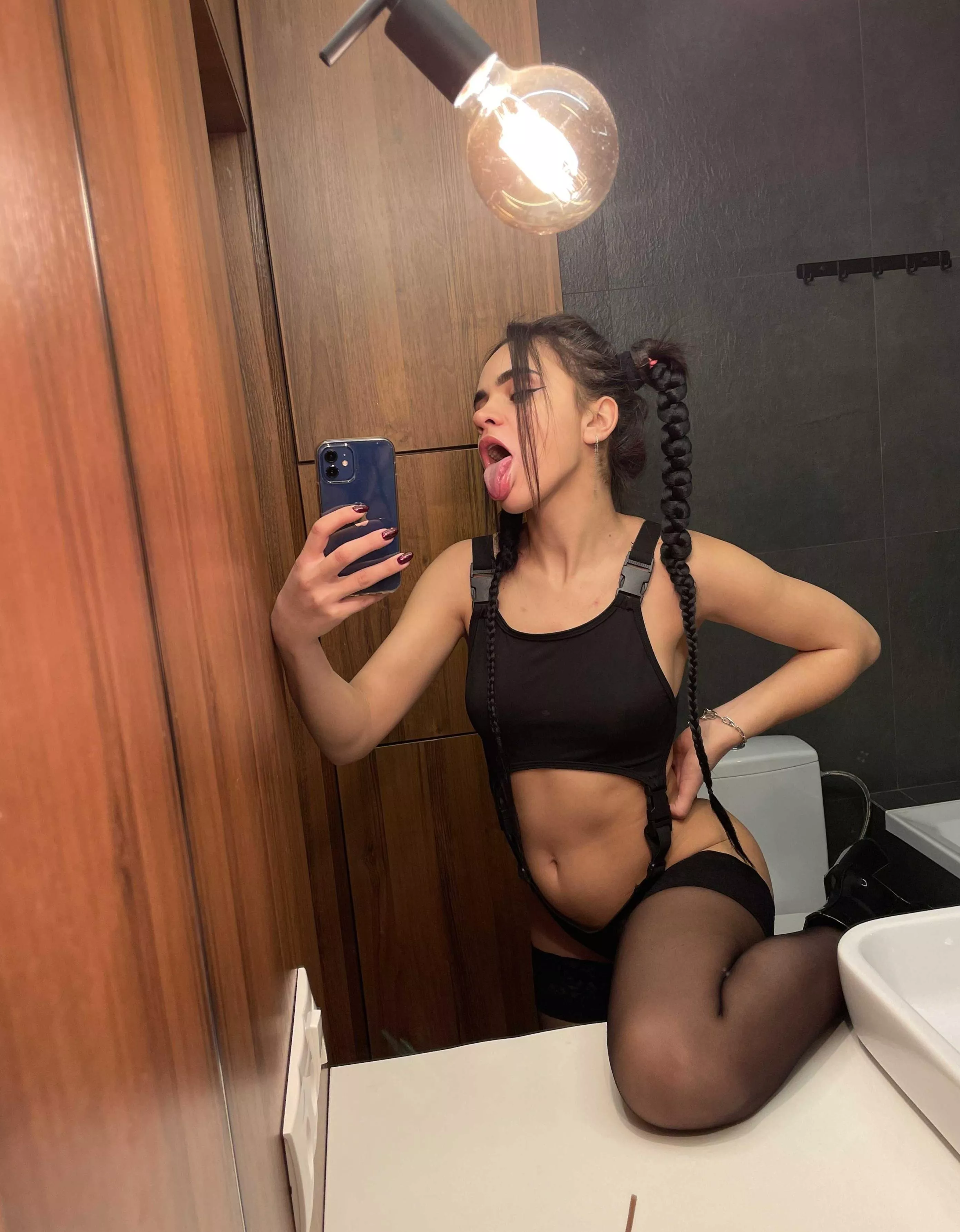 Tell me the size of your member with just one smiley