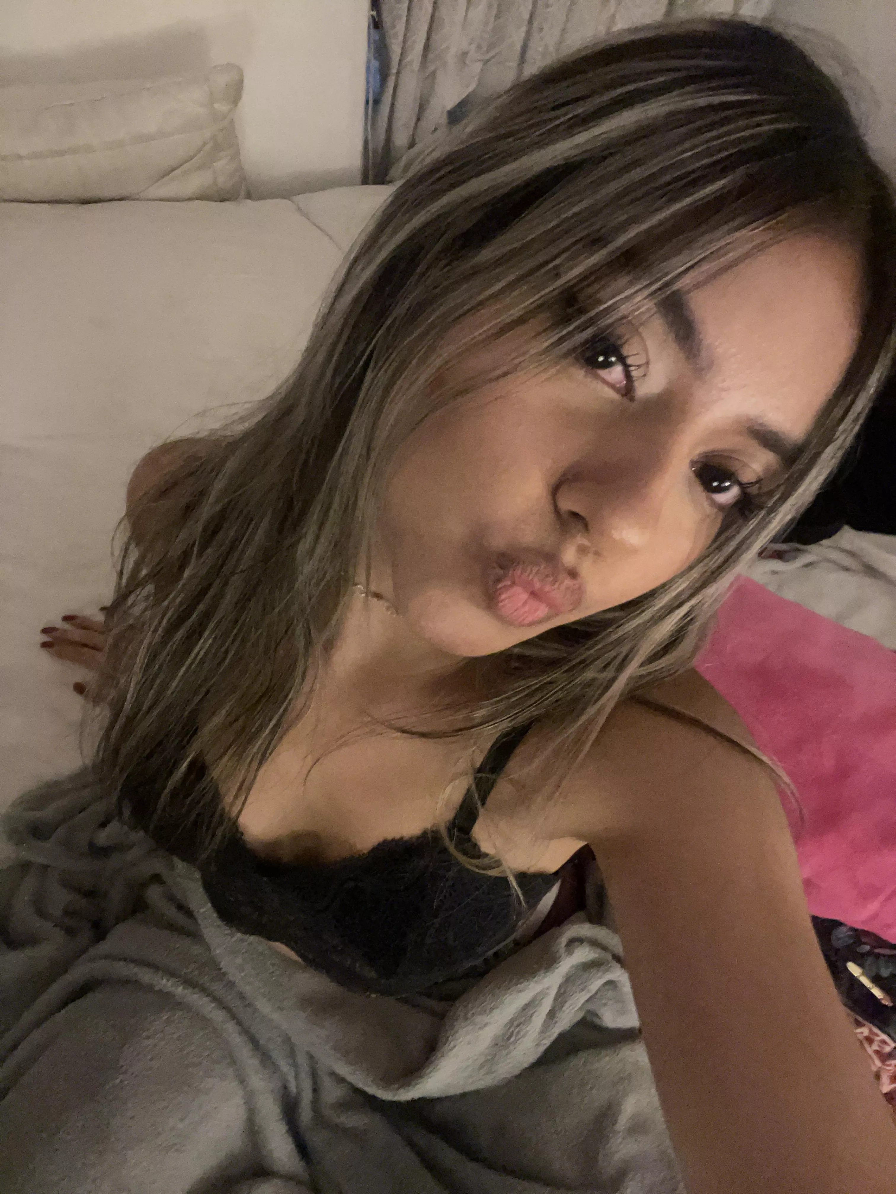 The most comfortable crop top ever, I hope it looks cute on me too