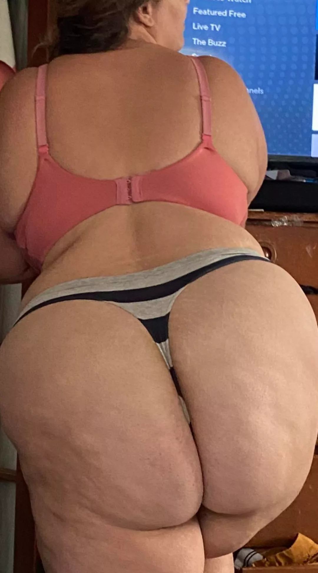 This booty won't be pale for too much longer