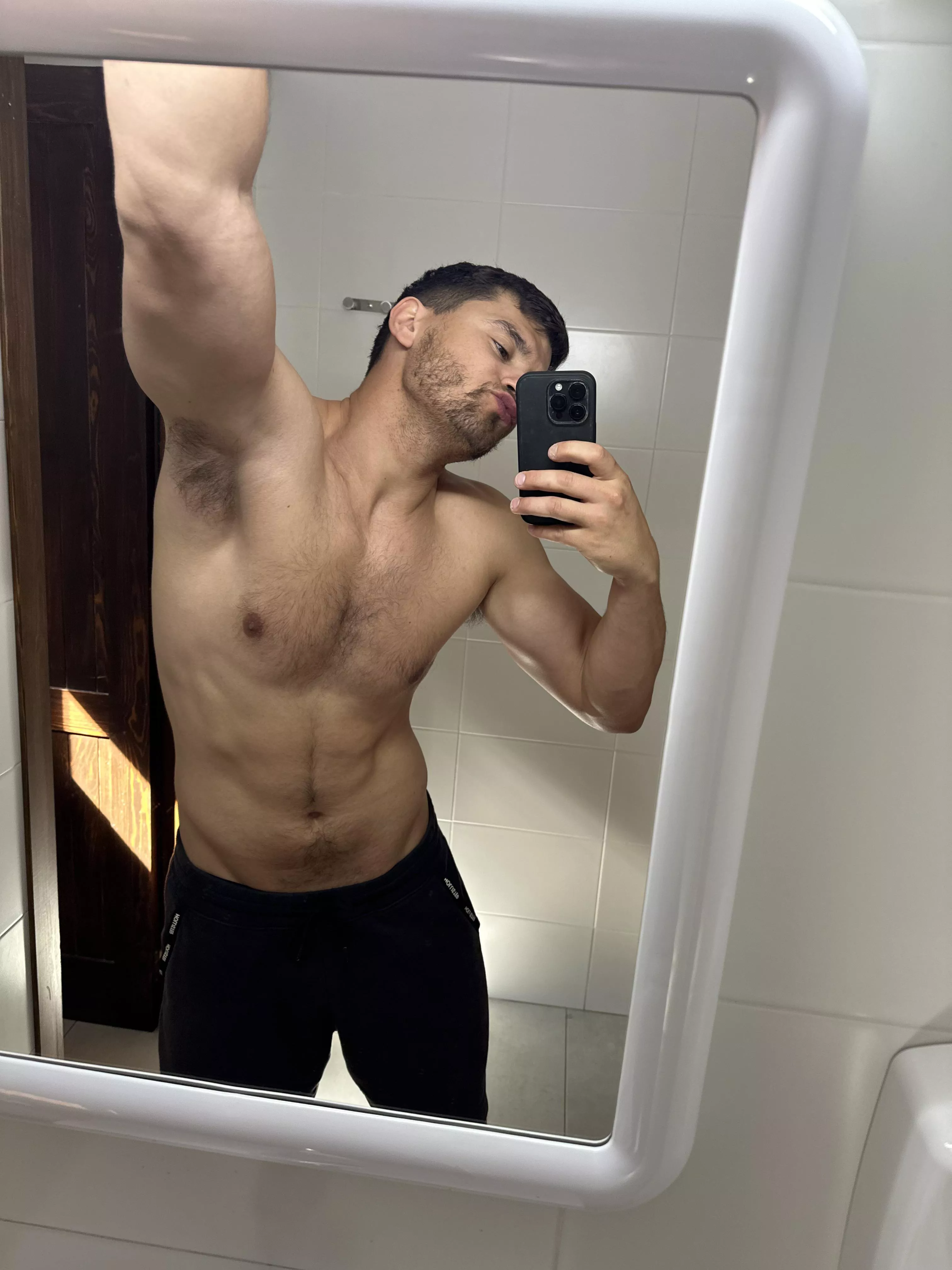 this photo is too hot i think, what do u think about my chest hair?