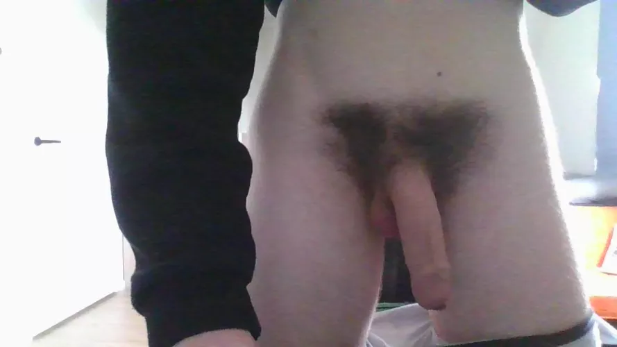 toughts? am i thick? do i have a nice foreskin?