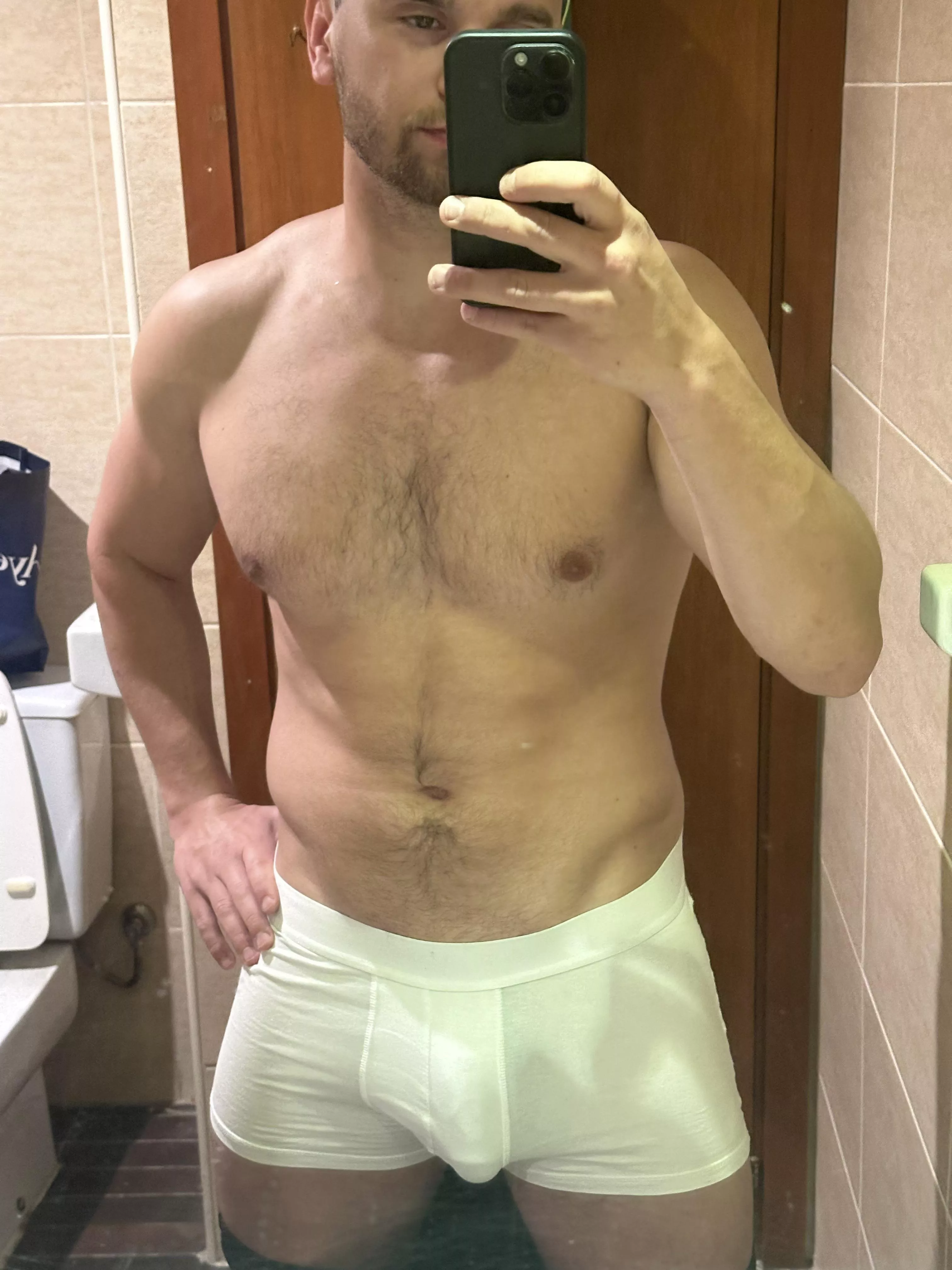 Veiny, big, kissable😈