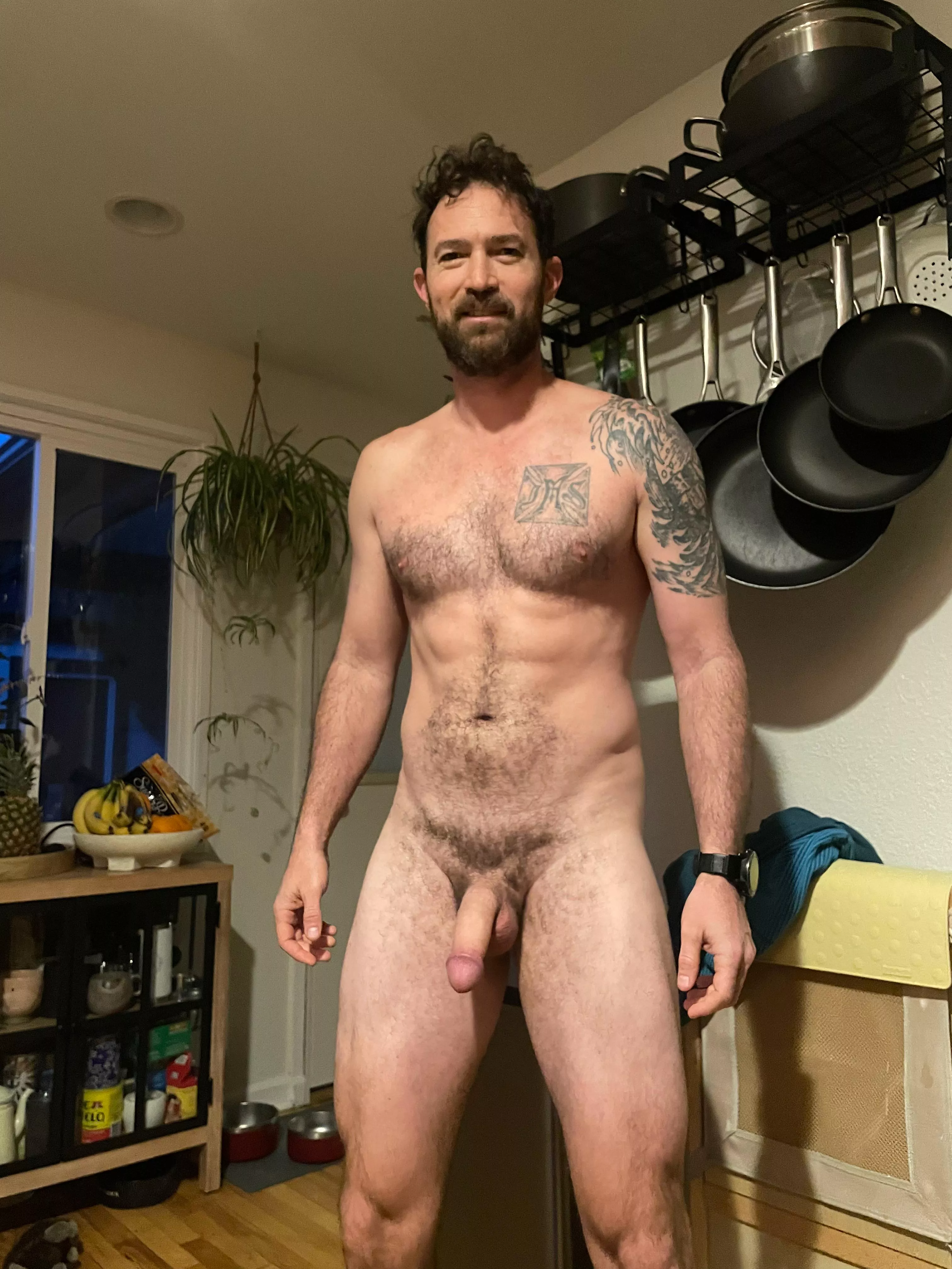 Wanna get dicked down in the kitchen?