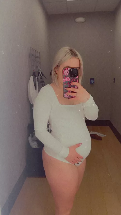 Who wants to spoil this mommy 😇