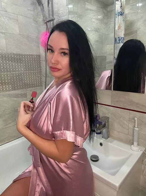 Would look so much better covered in your cumm..