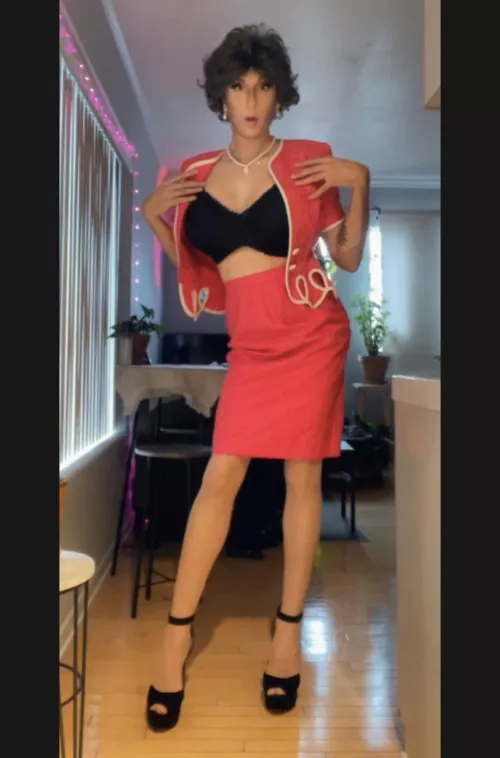 would you fuck me in your office, daddy?