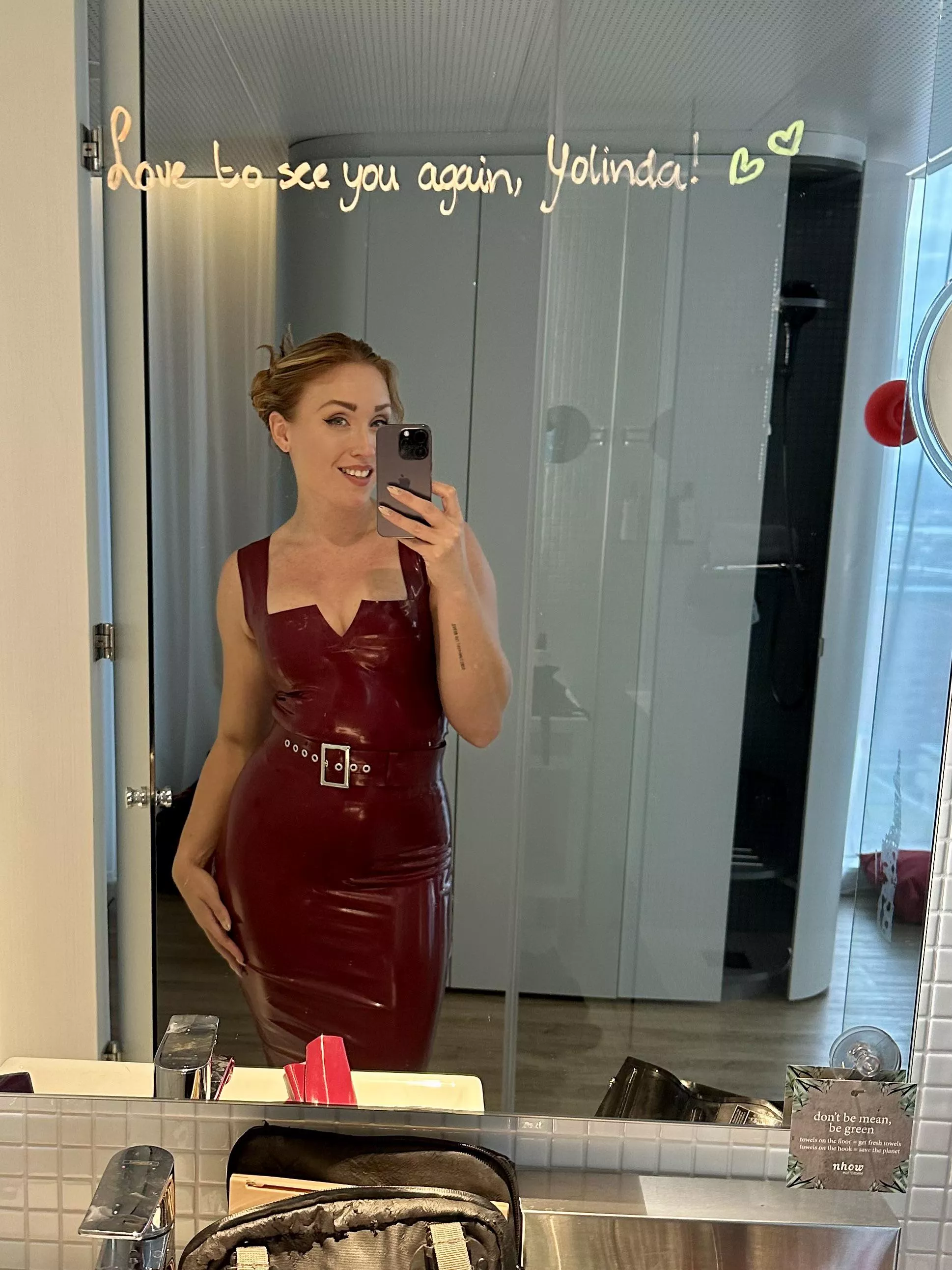 You think the hotel is also a fan of latex?🔥