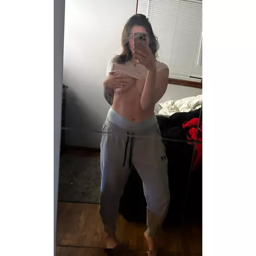 You'd love these tits on your face😉😛