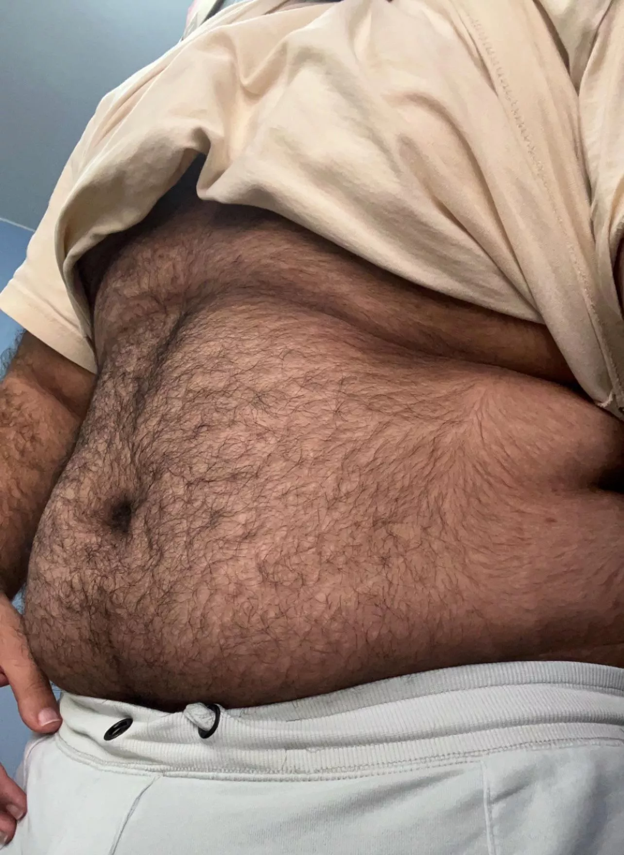 (21) belly of a college student