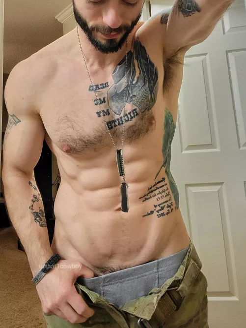 [31] Keepin' the Monday blues away