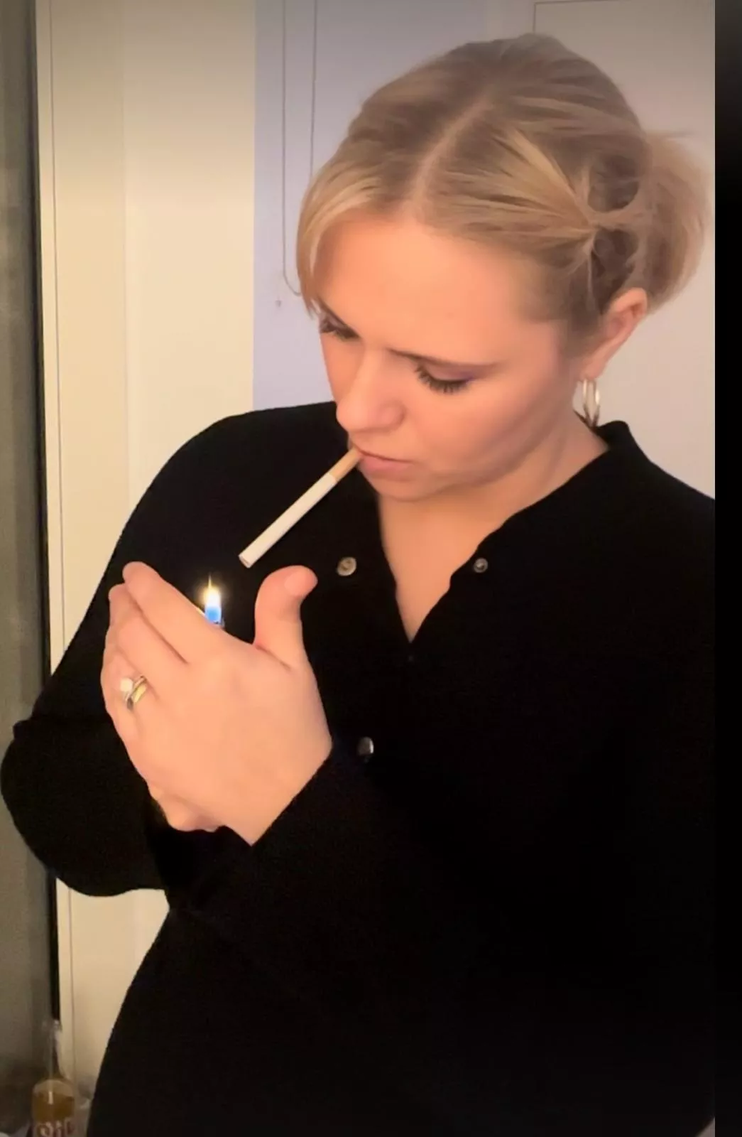 Afternoon cig, who wants to bring me a glass of wine?