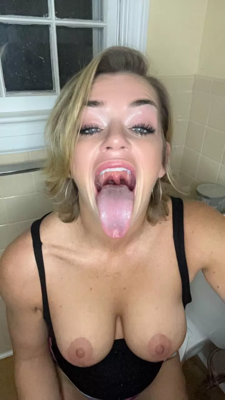 Can you cumshot before you leave for work? (F)45