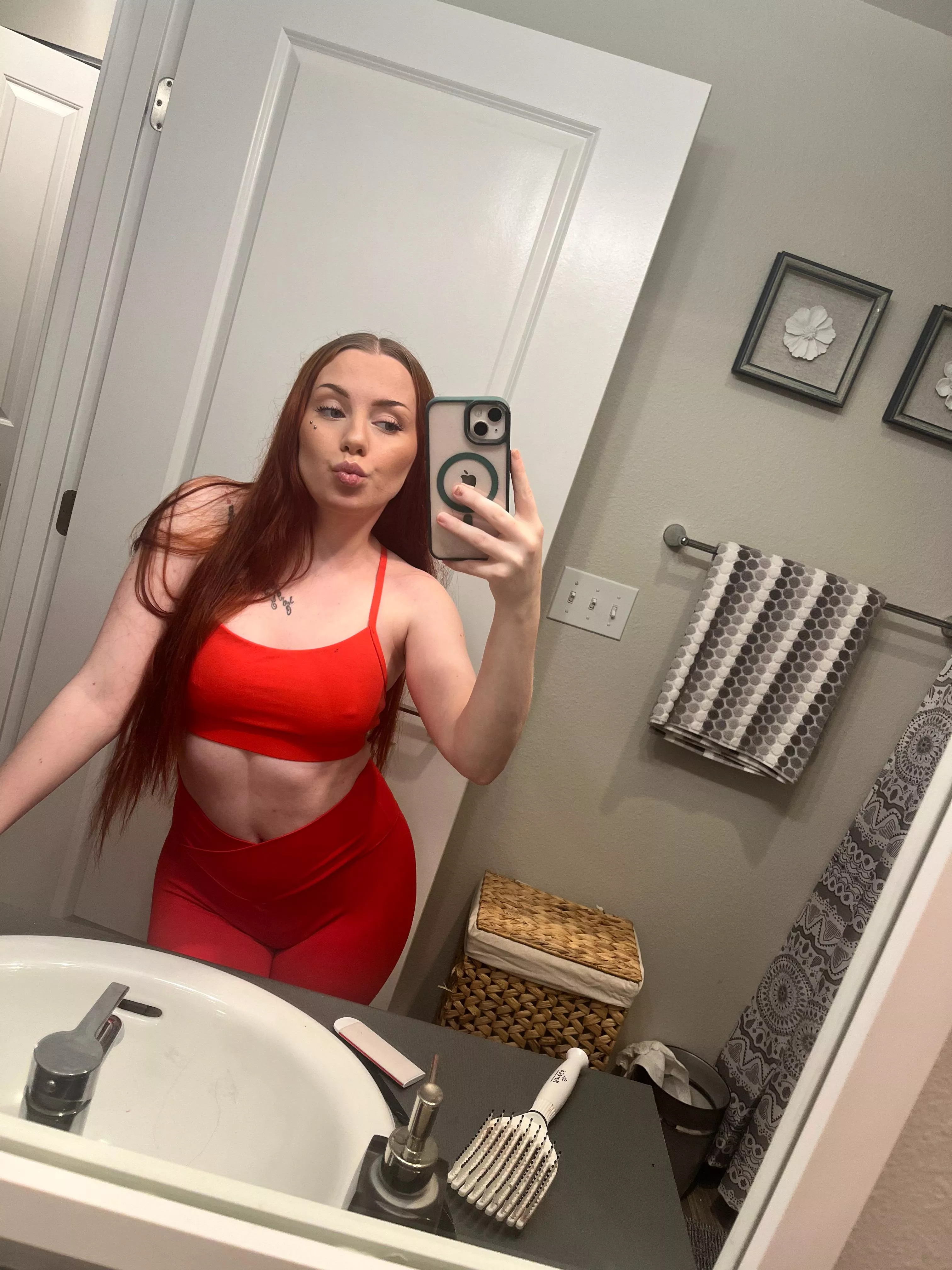 Do you like fit girls like me?