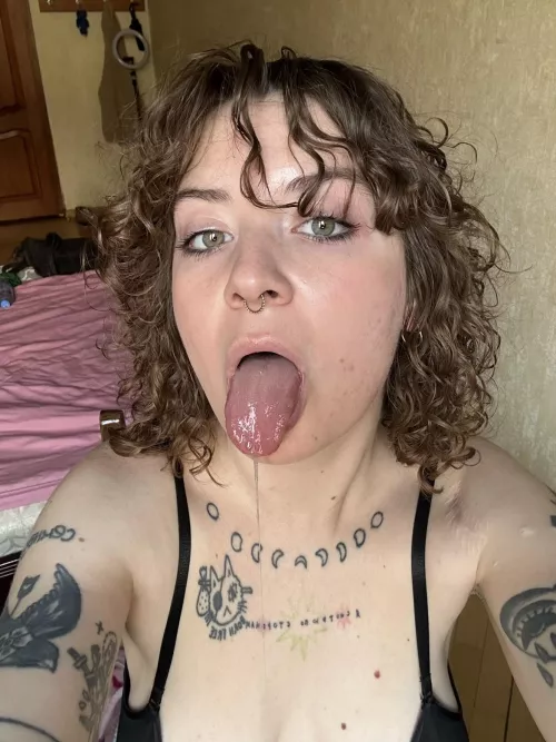 Do you wanna to cover in my spit?