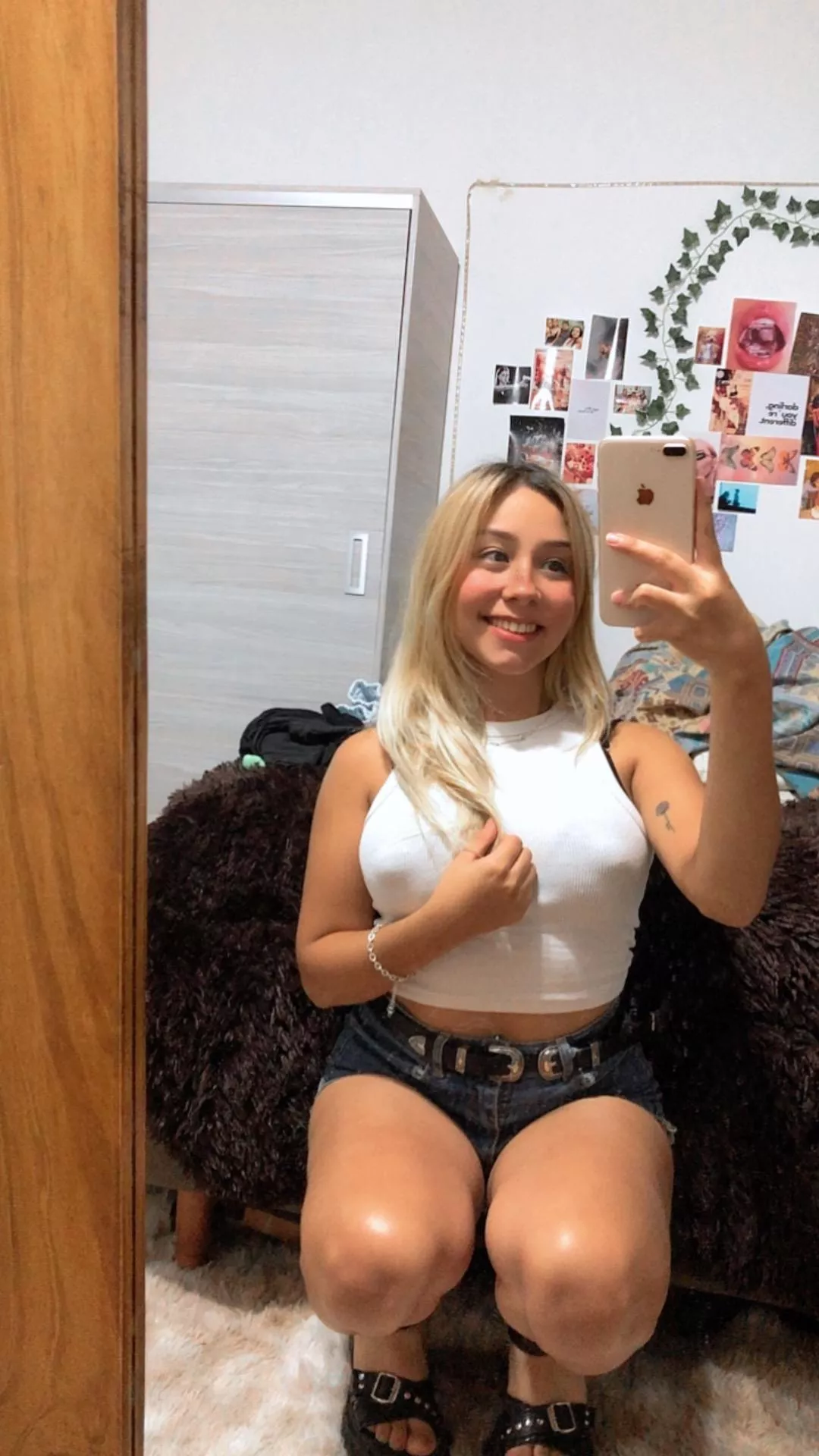 Does my top turns you on? F18