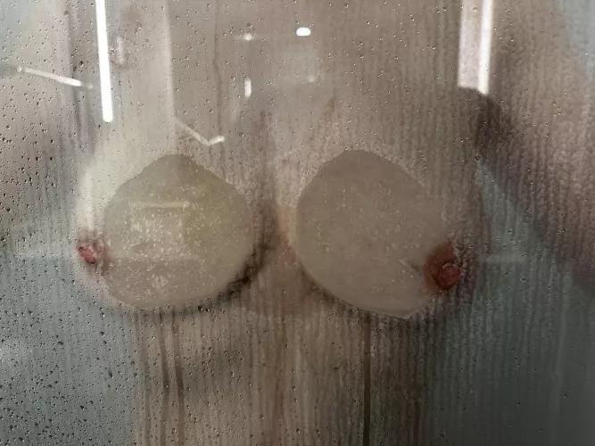 [F48] Who wants to give me a scrub?