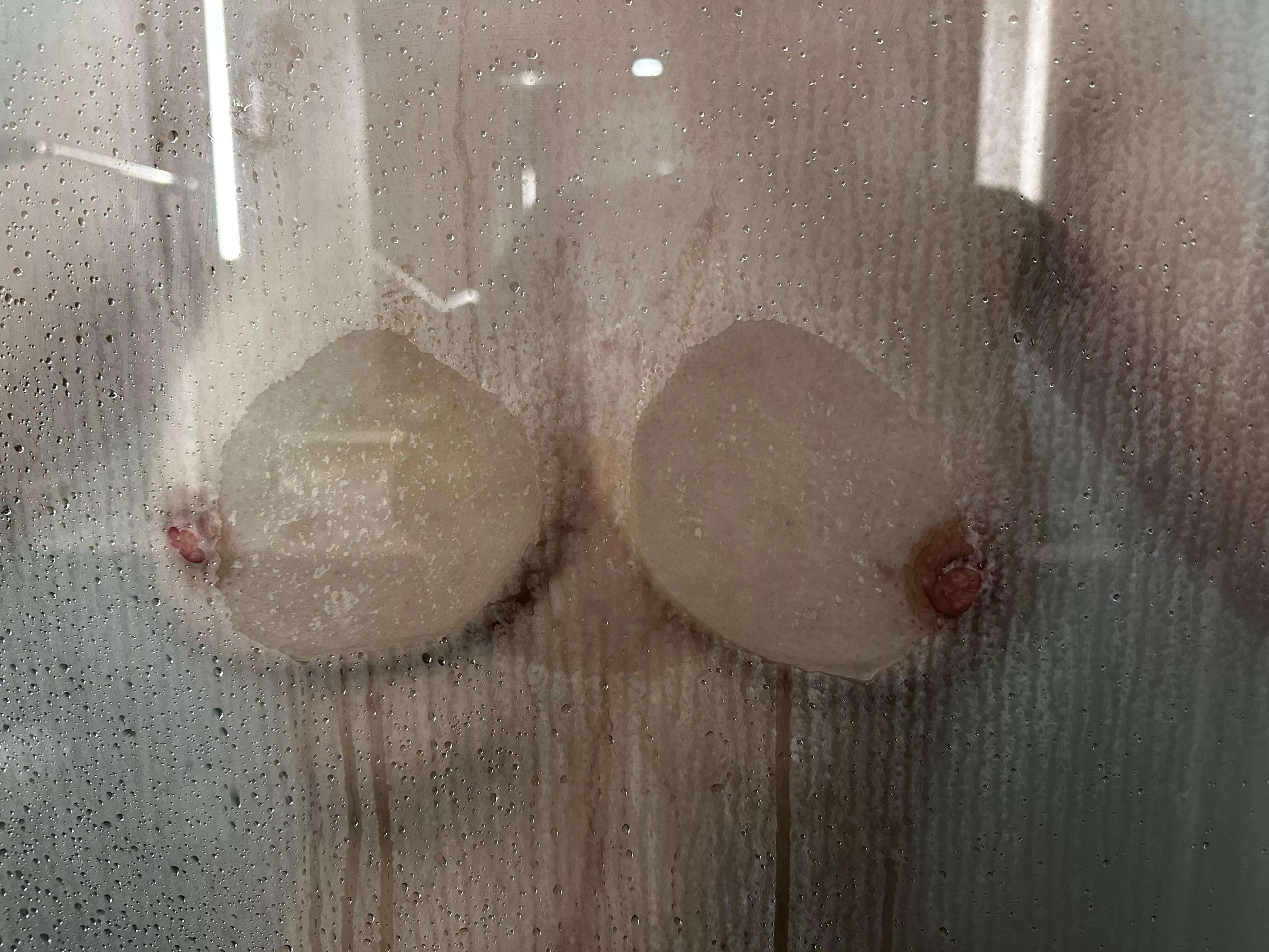 [F48] Who wants to give me a scrub?