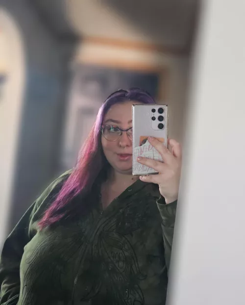 Felt pretty today :) how was your weekend?