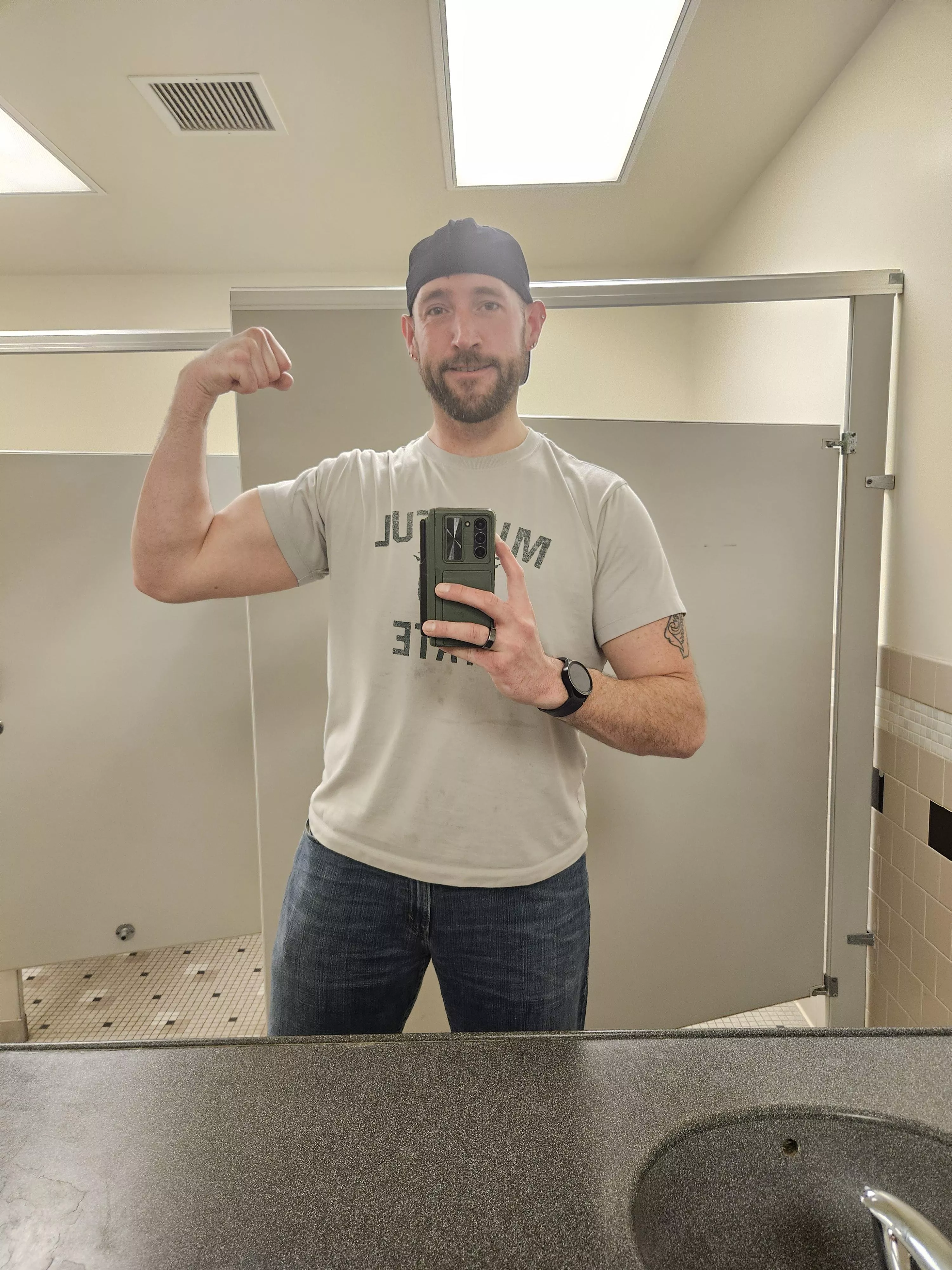 Happy Monday. Sending you all the hugs and good vibes for a great day!  Happy Monday. Sending you all the hugs and good vibes for a great day!