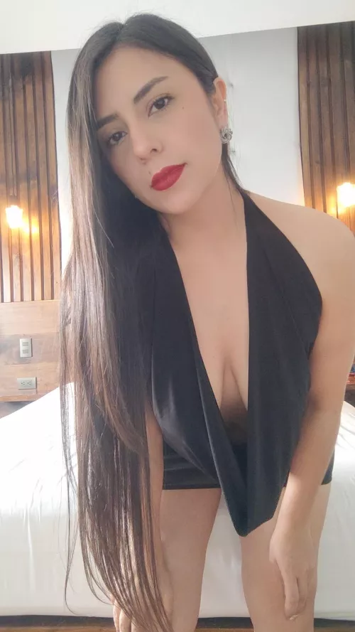 Happy start to the week my beautiful loves