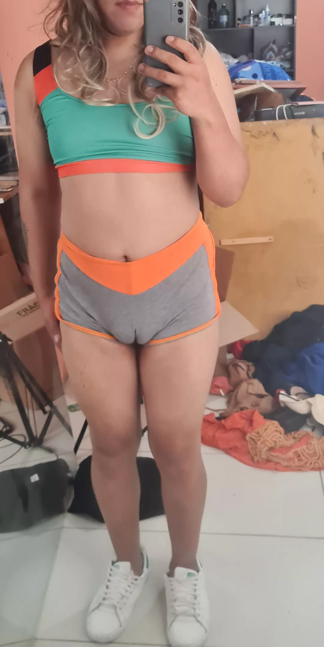 Hi  I would like older friends.