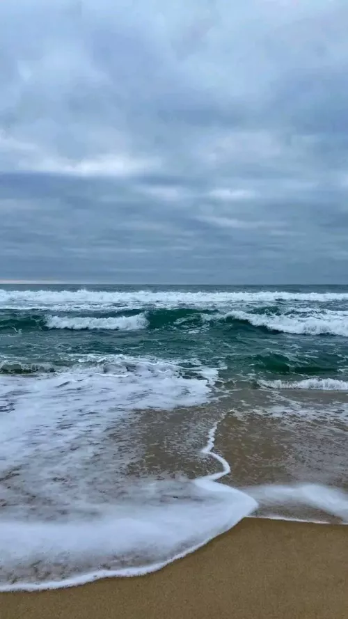 I always feel comfortable here