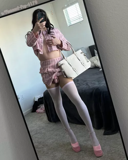 I hope the keys just got lost in this giant purse 