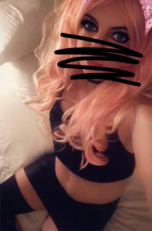 If I had a bf I’d suck his dick every day, more than once.