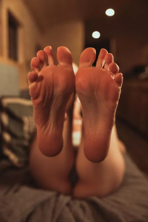 Left or right? 🍆💦👅