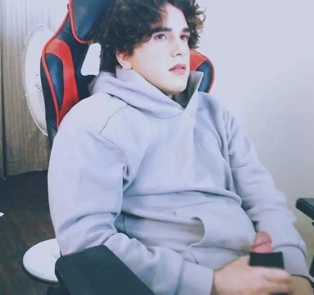 quick cum before class! [19]